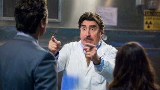 Angie Tribeca. T(T1). Angie Tribeca (T1): Ep.8 Asesinato en primera clase