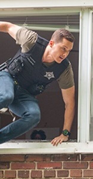 Chicago P.D.. T(T7). Chicago P.D. (T7): Ep.6 Falso positivo