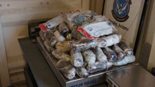 Control de aeropuertos: USA. Control de...: Metanfetamina móvil