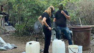 Tráfico ilegal con Mariana Van Zeller. Tráfico ilegal con...: El mercado negro de la marihuana