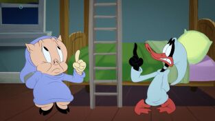 Looney Tunes Cartoons. T(T2). Looney Tunes... (T2): El partido de baloncesto / Patinar es divertido