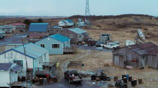 Los primeros habitantes de Alaska. Los primeros...: Una aldea es necesaria