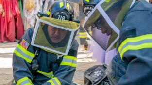 9-1-1. T(T6). 9-1-1 (T6): Ep.8 911, ¿con qué fantaseas?