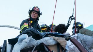 9-1-1. T(T6). 9-1-1 (T6): Ep.16 Objetos perdidos