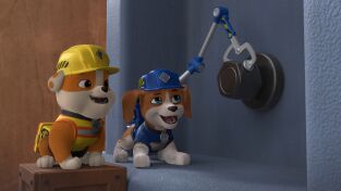 Equipo Rubble. T(T1). Equipo Rubble (T1): El Equipo construye un puente