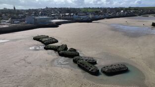 Segunda Guerra Mundial: Secretos desde el cielo. Segunda Guerra...: Huida de Normandia