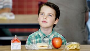 El joven Sheldon. T(T1). El joven Sheldon (T1): Ep.3 Póquer, fe y huevos