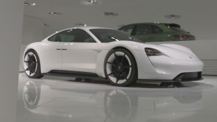 Los mejores súperdeportivos. Los mejores...: Reimaginando lo eléctrico