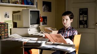 El joven Sheldon. T(T2). El joven Sheldon (T2): Ep.4 Un secreto financiero y salsa de pescado