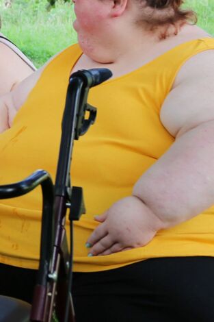 Las hermanas de 300 kilos. T(T2). Las hermanas de... (T2): Everybody Hurts