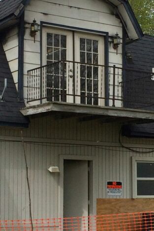 Asesinato en el vecindario. Asesinato en el...: A puerta cerrada