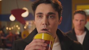 Reginald the Vampire. T(T2). Reginald the Vampire (T2): Ep.1 The Pompatus of Love