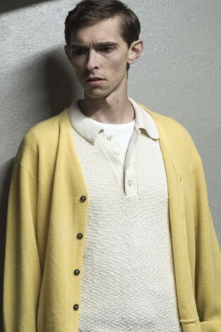 A Crime to Remember. A Crime to Remember: Un ataúd para Navidad