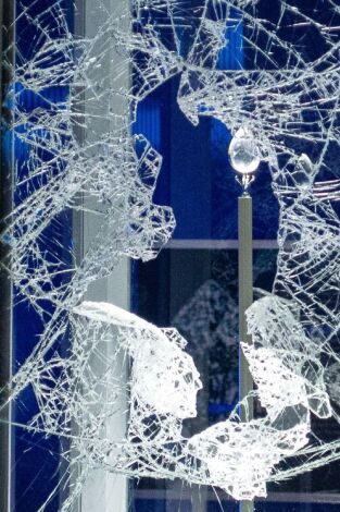 Dentro de un atraco. Dentro de un atraco: Los diamantes del milenio