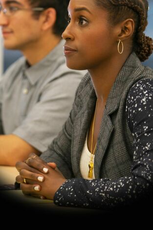 Insecure. T(T3). Insecure (T3): Ep.7 En plan obsesiva