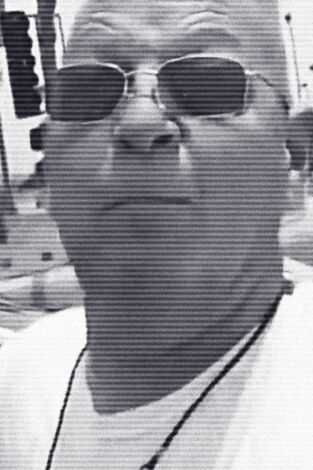 Crímenes virales. Crímenes virales: Ataque sorpresa