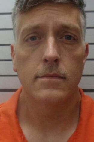 El curioso caso de.... El curioso caso de...,...: La funeraria de los horrores