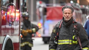 Chicago P.D.. T(T12). Chicago P.D. (T12): Ep.11 En las trincheras: tercera parte