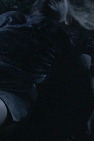 Un asesino llega a tu ciudad. Un asesino llega a tu...: Responder a la llamada