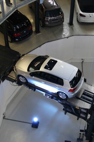 Titanes mecánicos. Titanes mecánicos: Las cinco mejores megafábricas