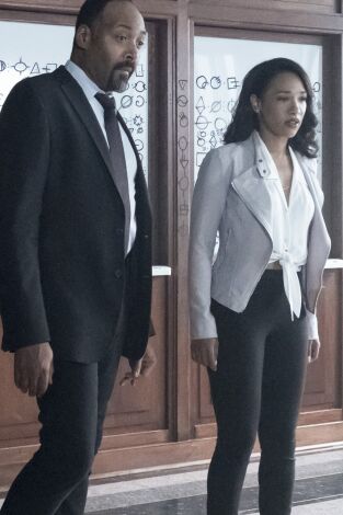 The Flash. T(T4). The Flash (T4): Ep.1 El renacer de Flash