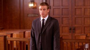 El Guardián. T(T1). El Guardián (T1): Ep.16 Solidaridad