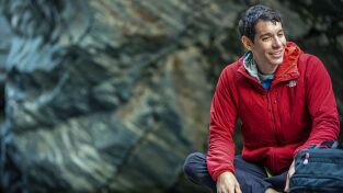 Alex Honnold: Historias de Deporte. Alex Honnold:...: Alex Honnold en los Alpes suizos