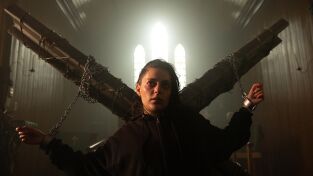 Revival. T(T1). Revival (T1): Ep.10 Rasgar el velo