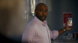 Watson. T(T2). Watson (T2): Ep.2 De entre los muertos