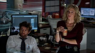 Motive. T(T1). Motive (T1): Ep.2 Crímenes pasionales