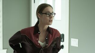 Motive. T(T1). Motive (T1): Ep.9 Engañados