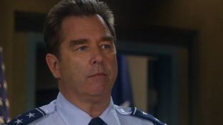 Stargate Atlantis. T(T3). Stargate Atlantis (T3): Ep.11 El Regreso - Parte 2