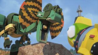 Dinotrux. T(T1). Dinotrux (T1): Cola nueva