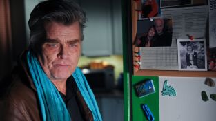 Republic of Doyle. T(T1). Republic of Doyle (T1): Ep.9 Durmiendo con las patatas