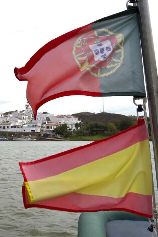 La Raya: entre España y Portugal. T(T1). La Raya: entre... (T1): Española y portuguesa