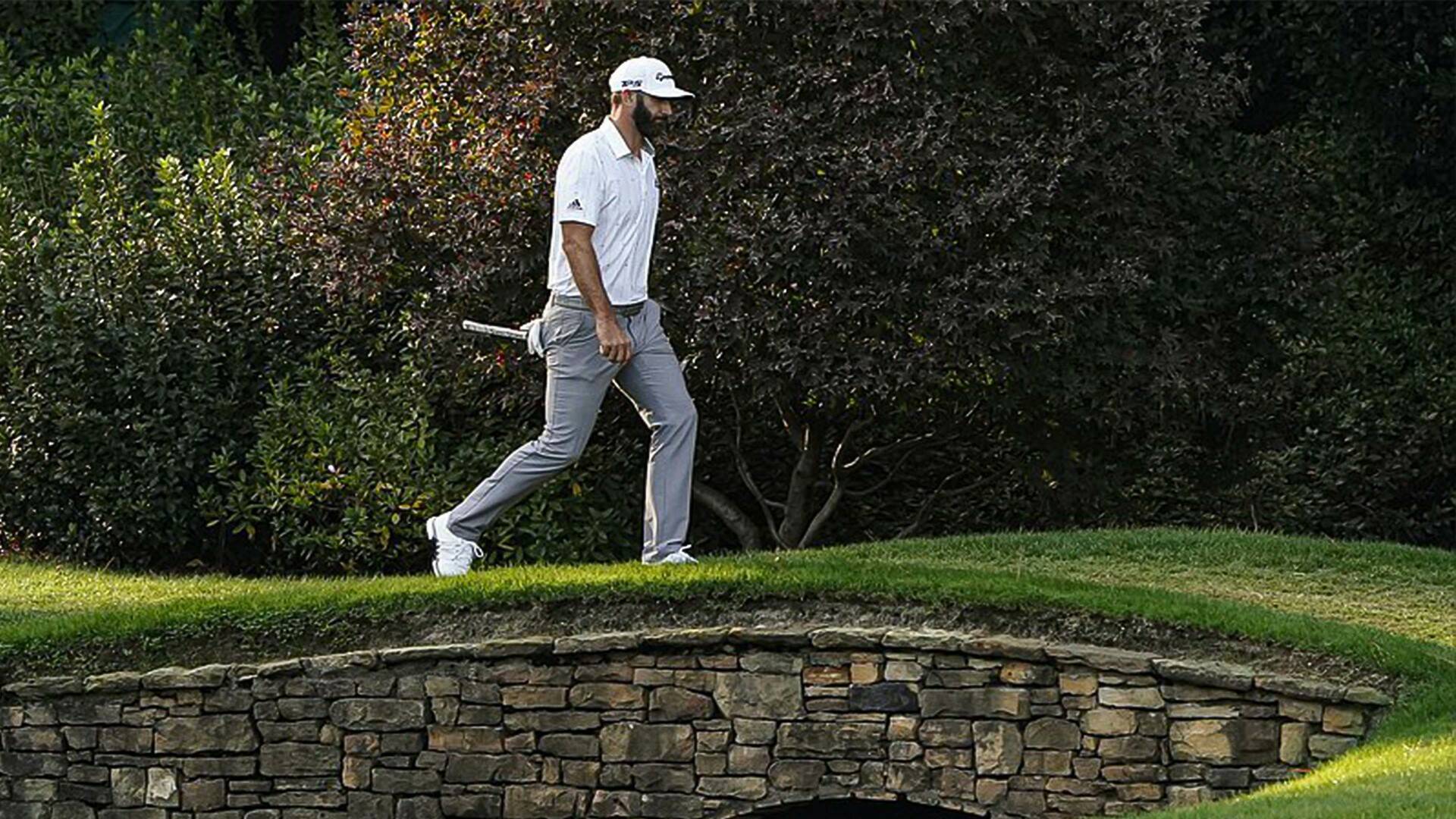 Dustin Johnson, un paseo por Augusta