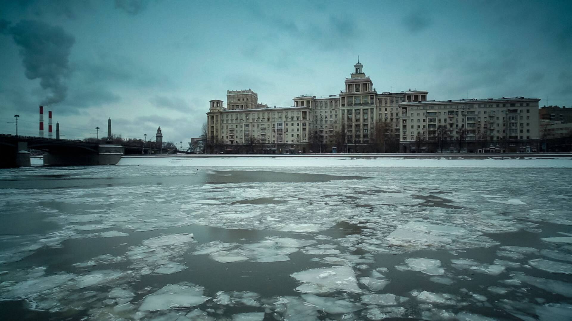 Informe Robinson (6): Camarada Jarlamov