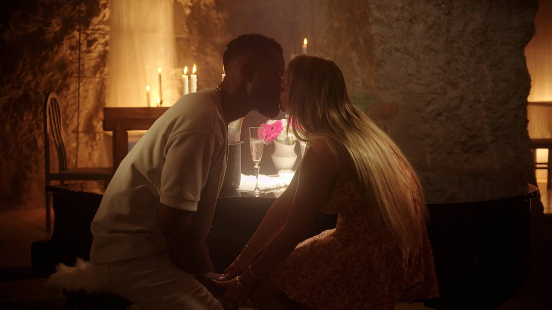 10 parejas 10 -... (T9): Besar y contar