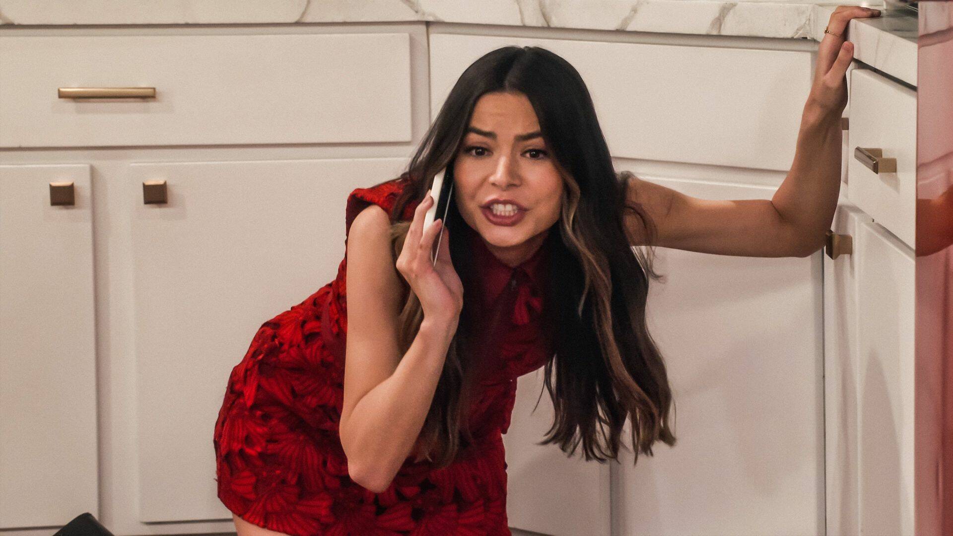 iCarly (2021) (T3): Ep.8 Gatástrofe