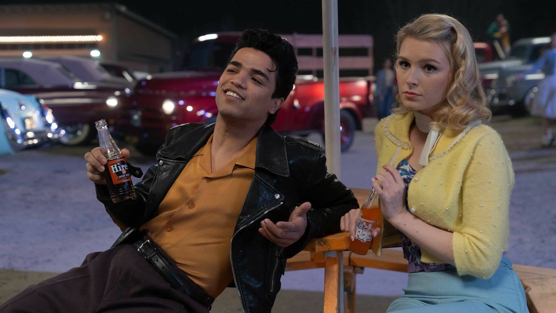 Grease: El auge... (T1): Ep.1 Vamos a mandar en el instituto