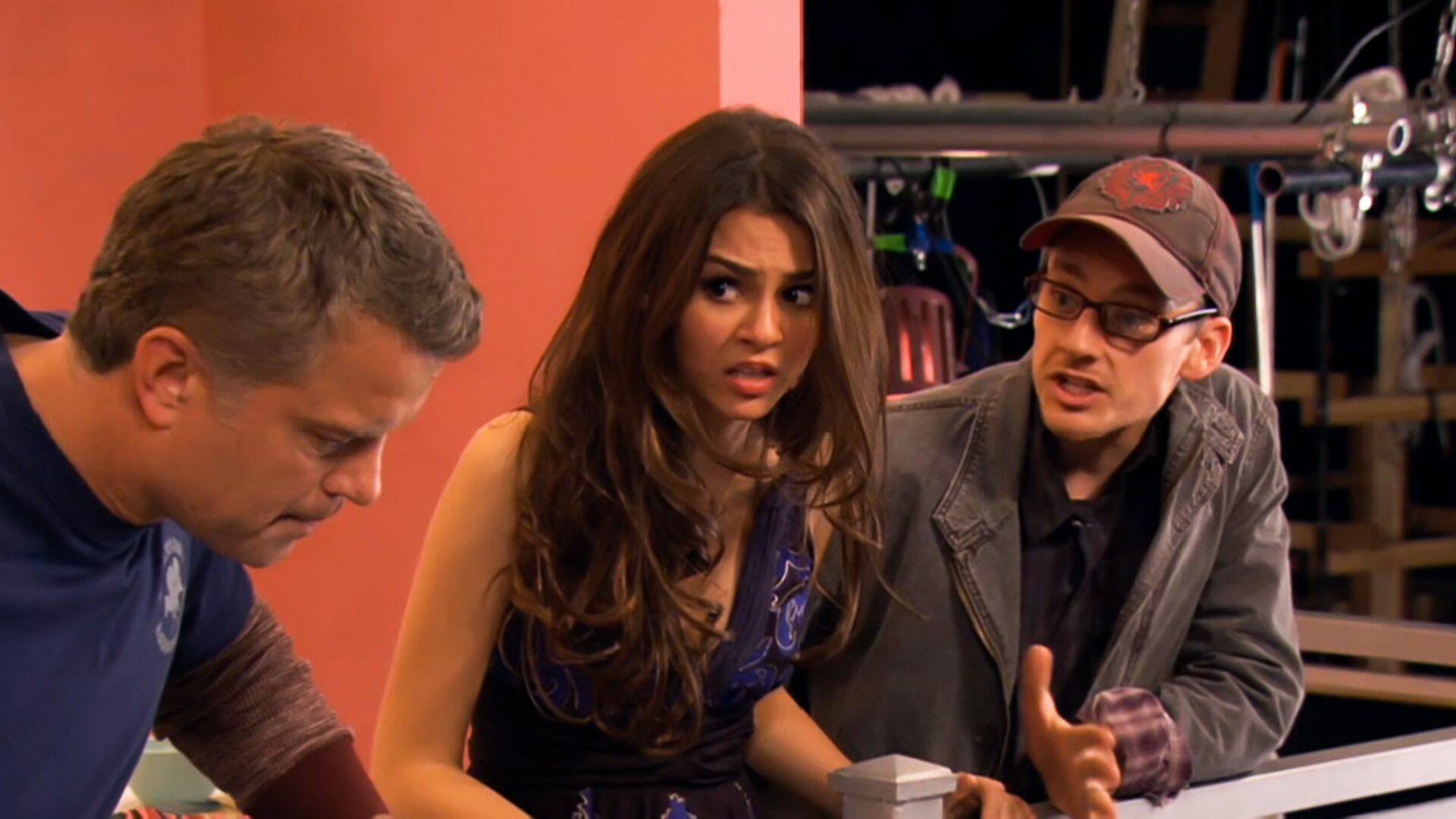 Victorious (T2): Ep.3 Rock en la Cárcel