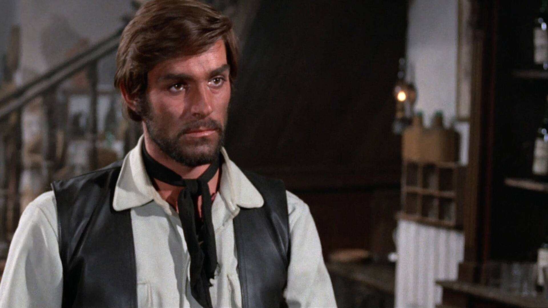 El sol bajo la tierra