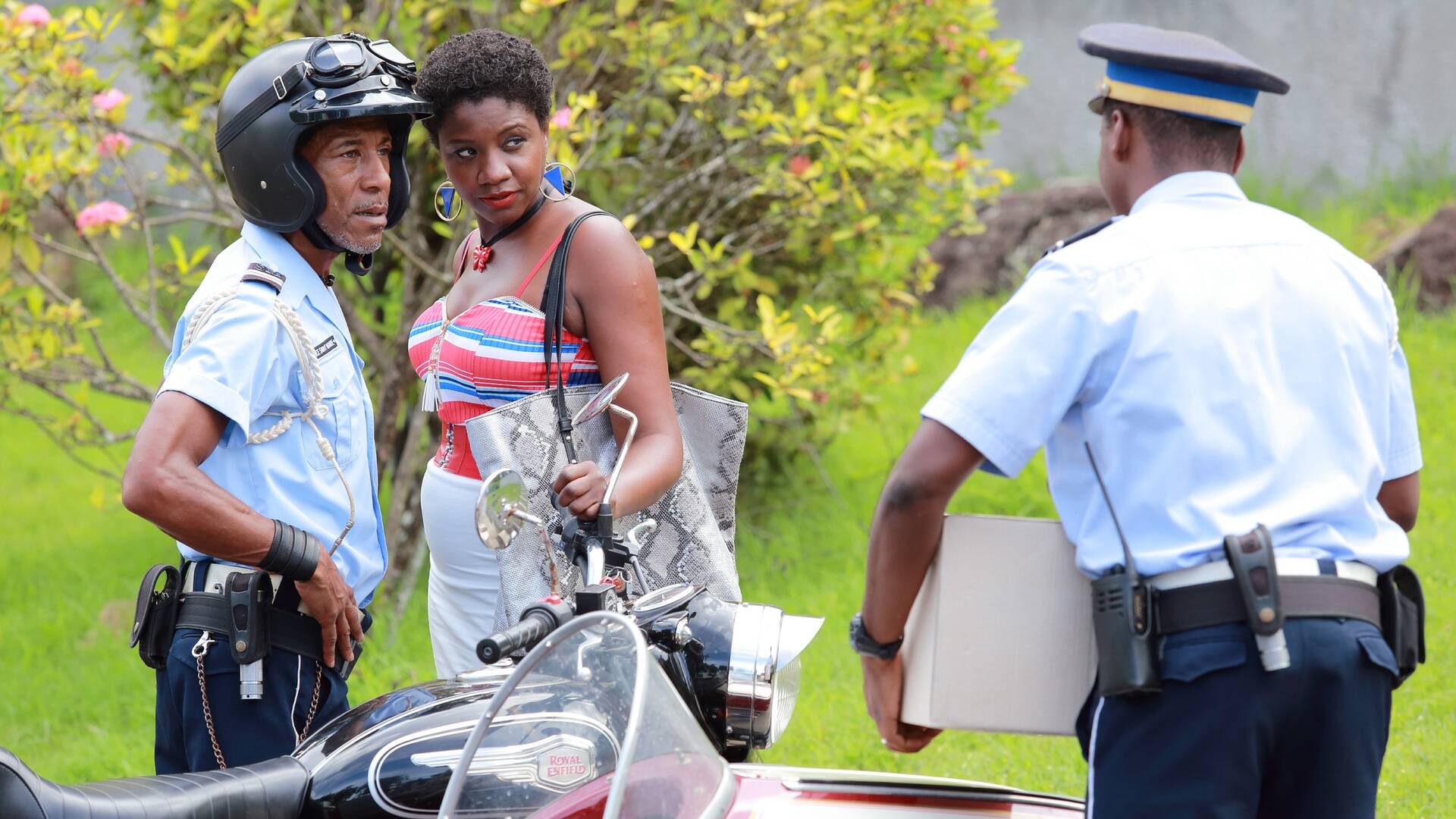 Crimen en el paraíso (T7): Ep.1 