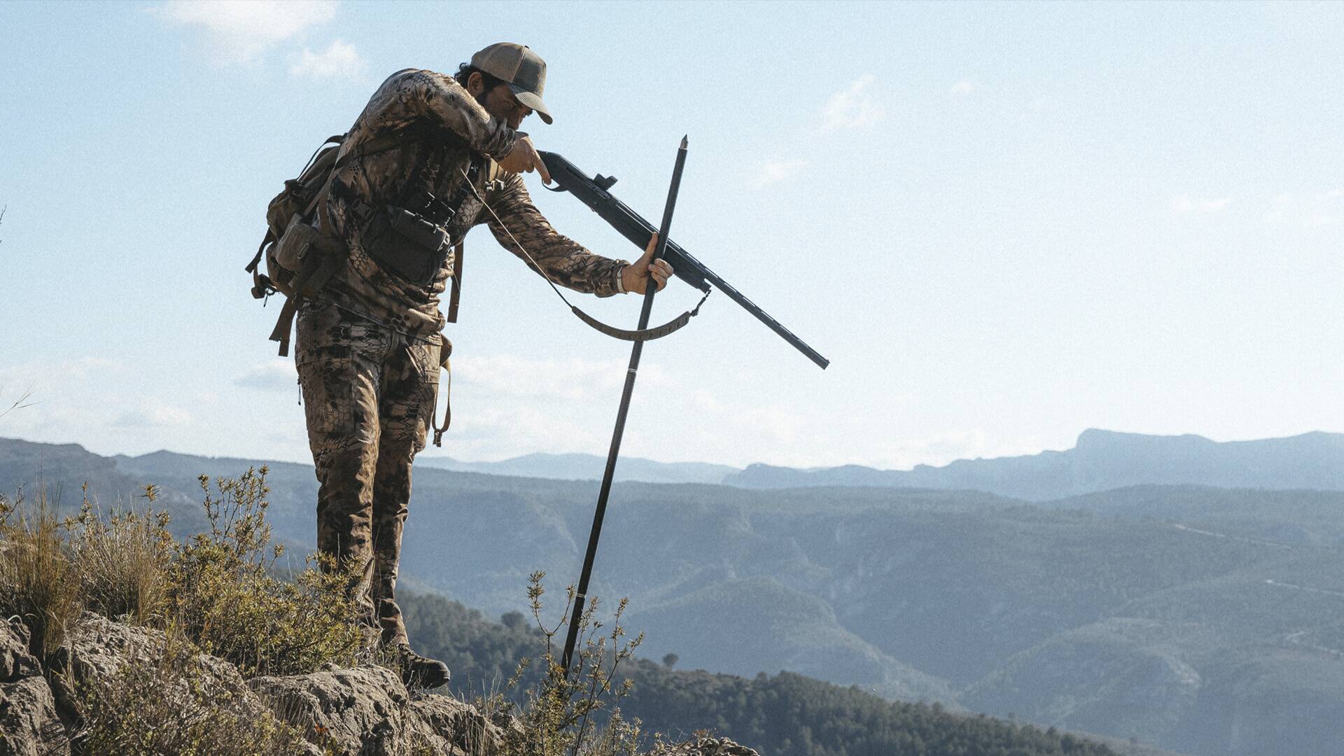 Con el 12 por España (T1): Monteando con el 12