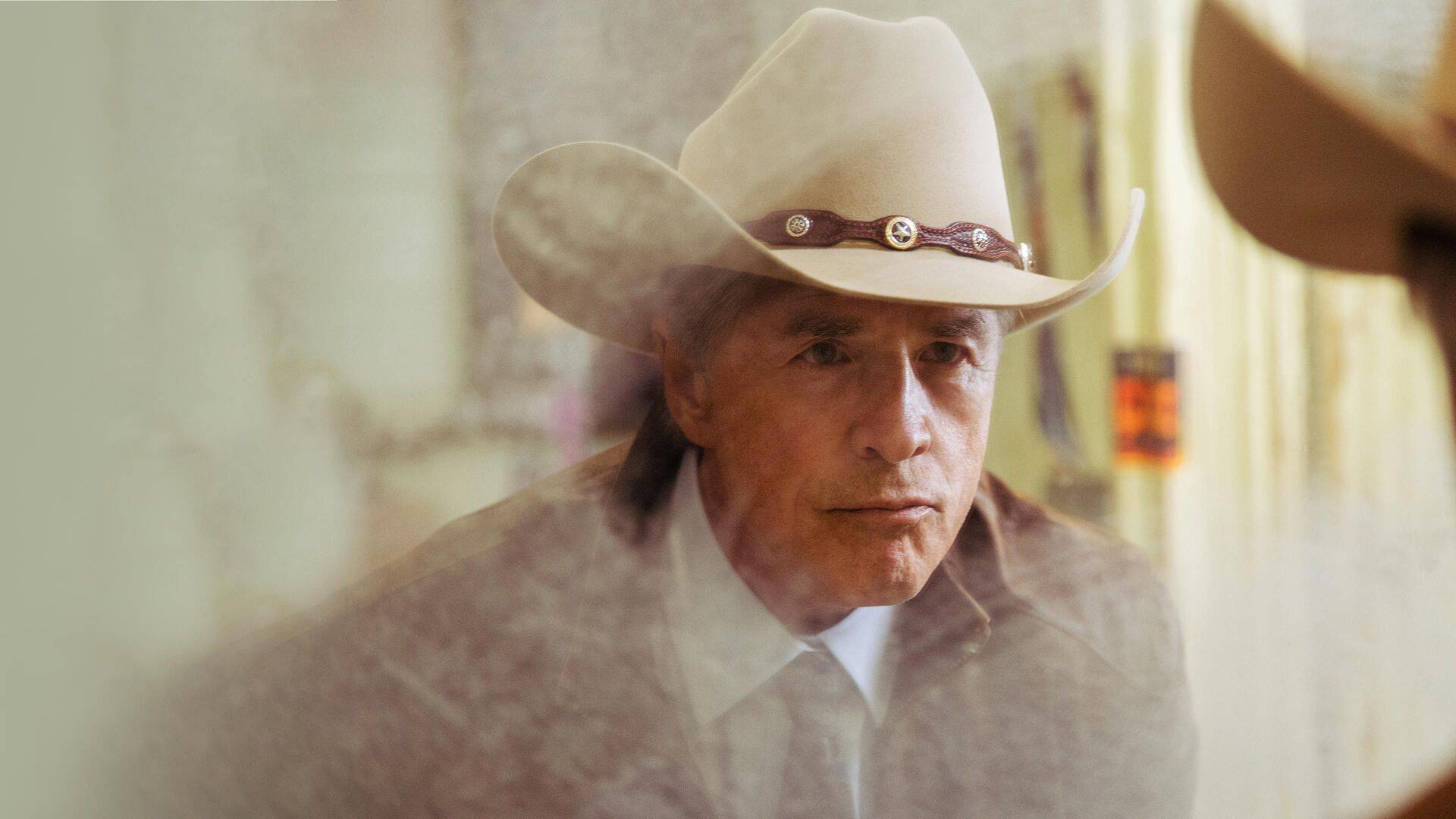 Abierto hasta el... (T1): Ep.2 La sangre es espesa