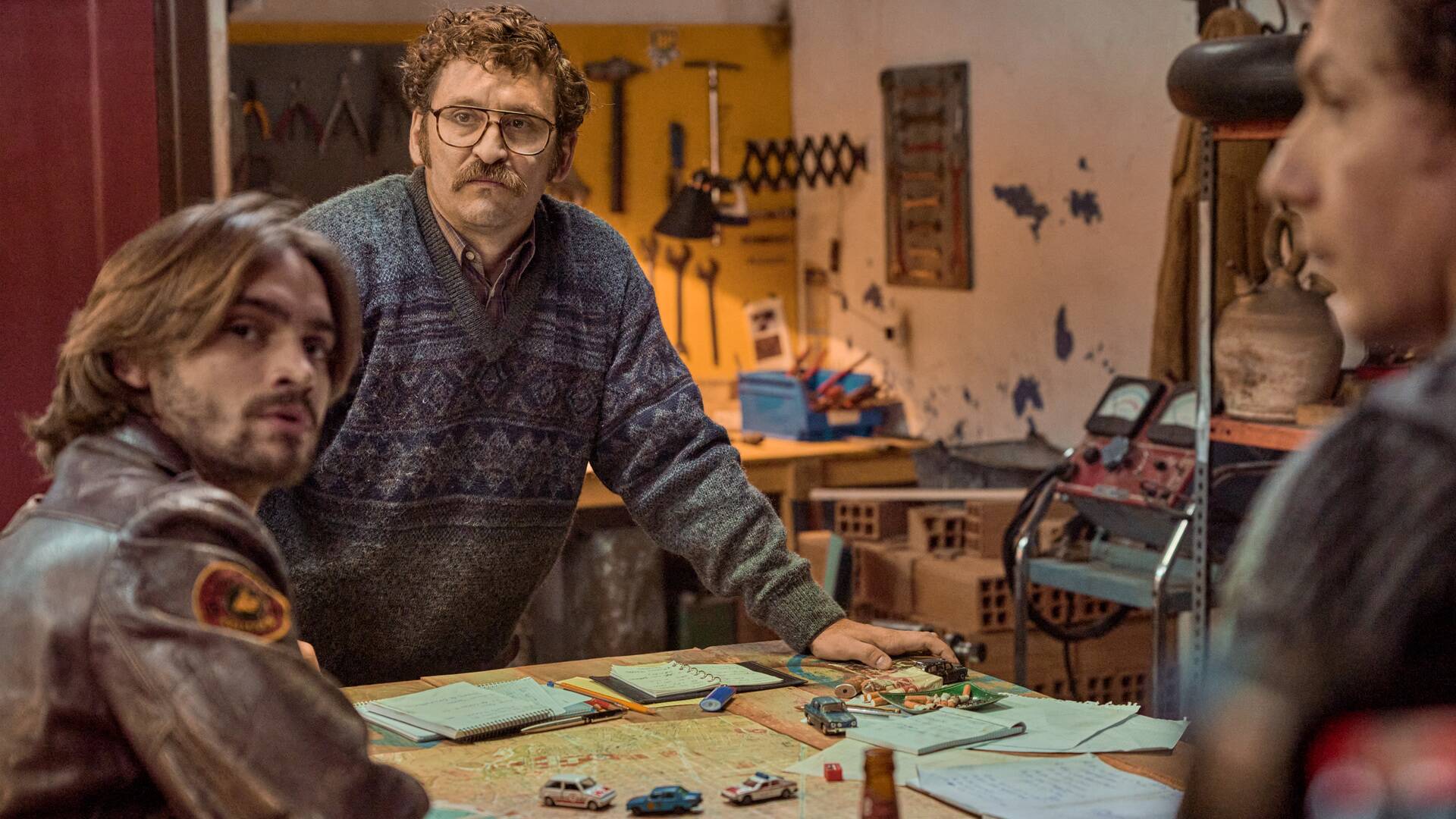 (LSE) - Por cien millones