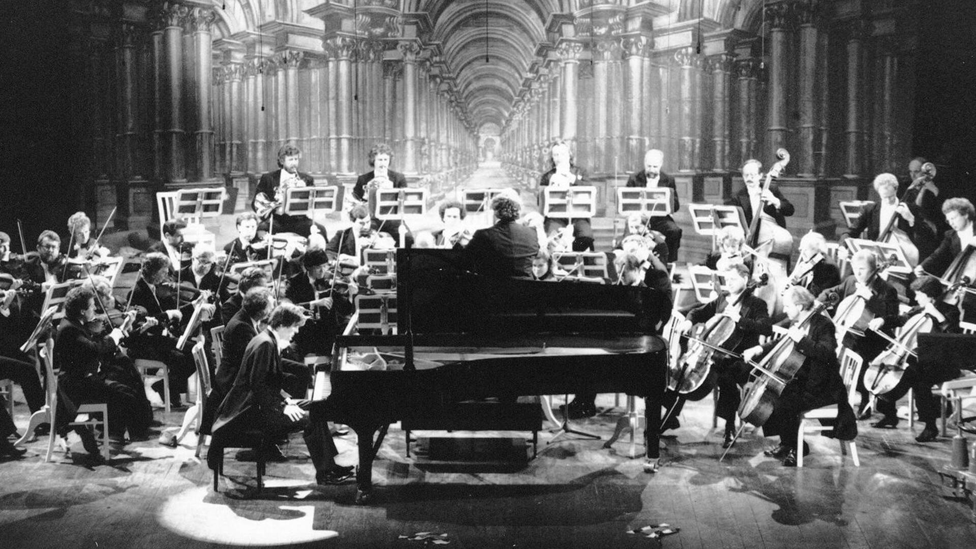 Mozart: Concierto para piano n.° 8 - Christian Zacharias