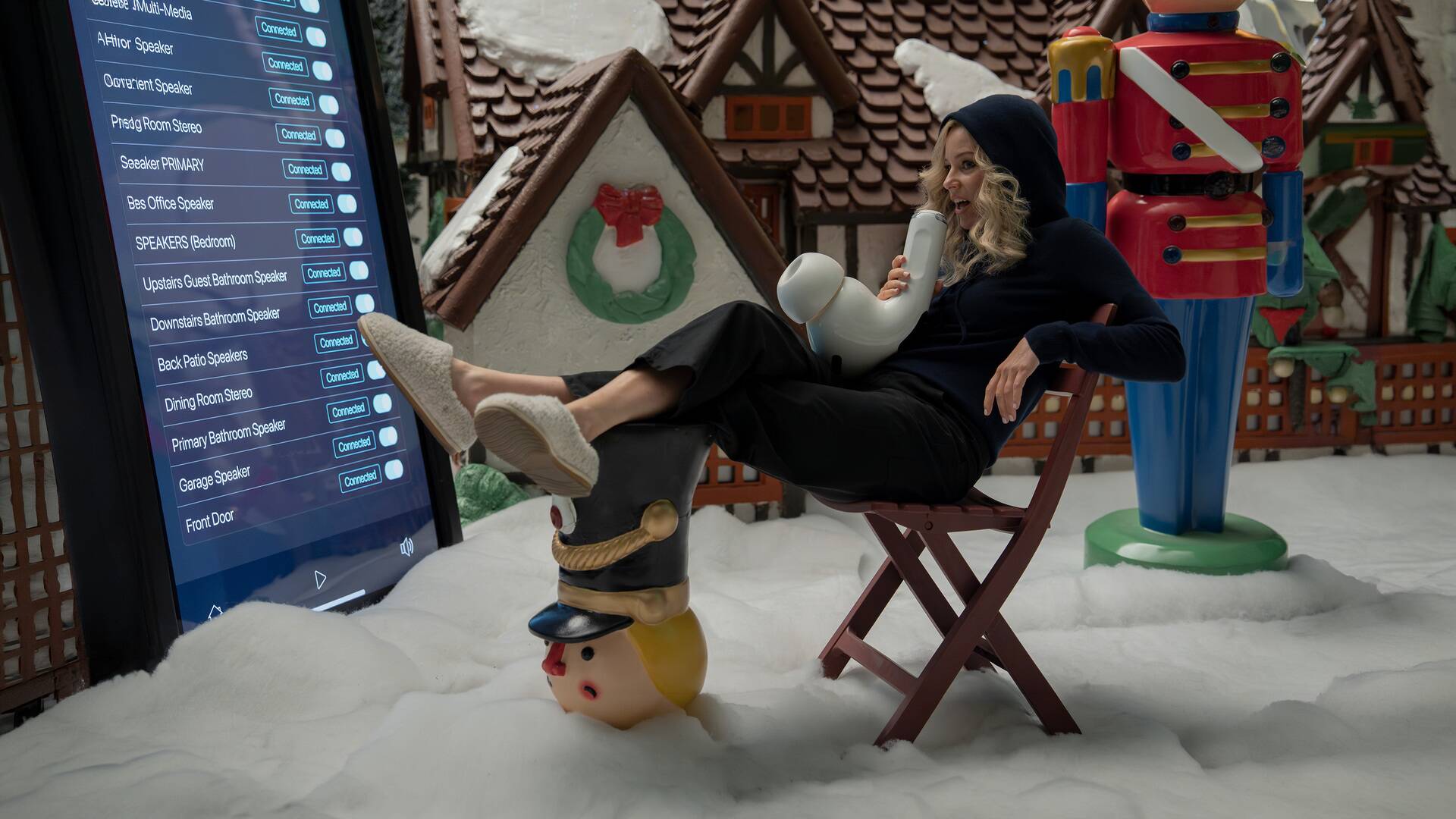 La mujer miniatura
