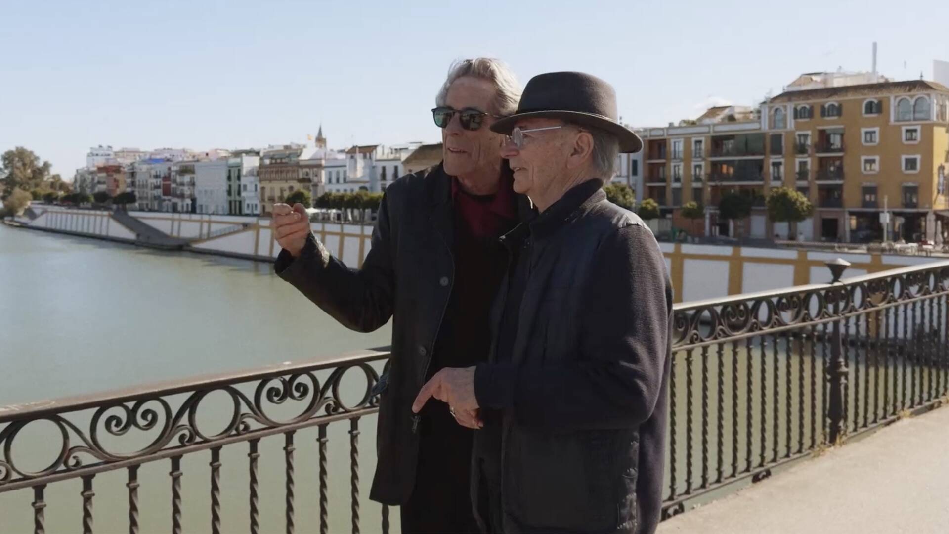 Triana. El faro que no cesa