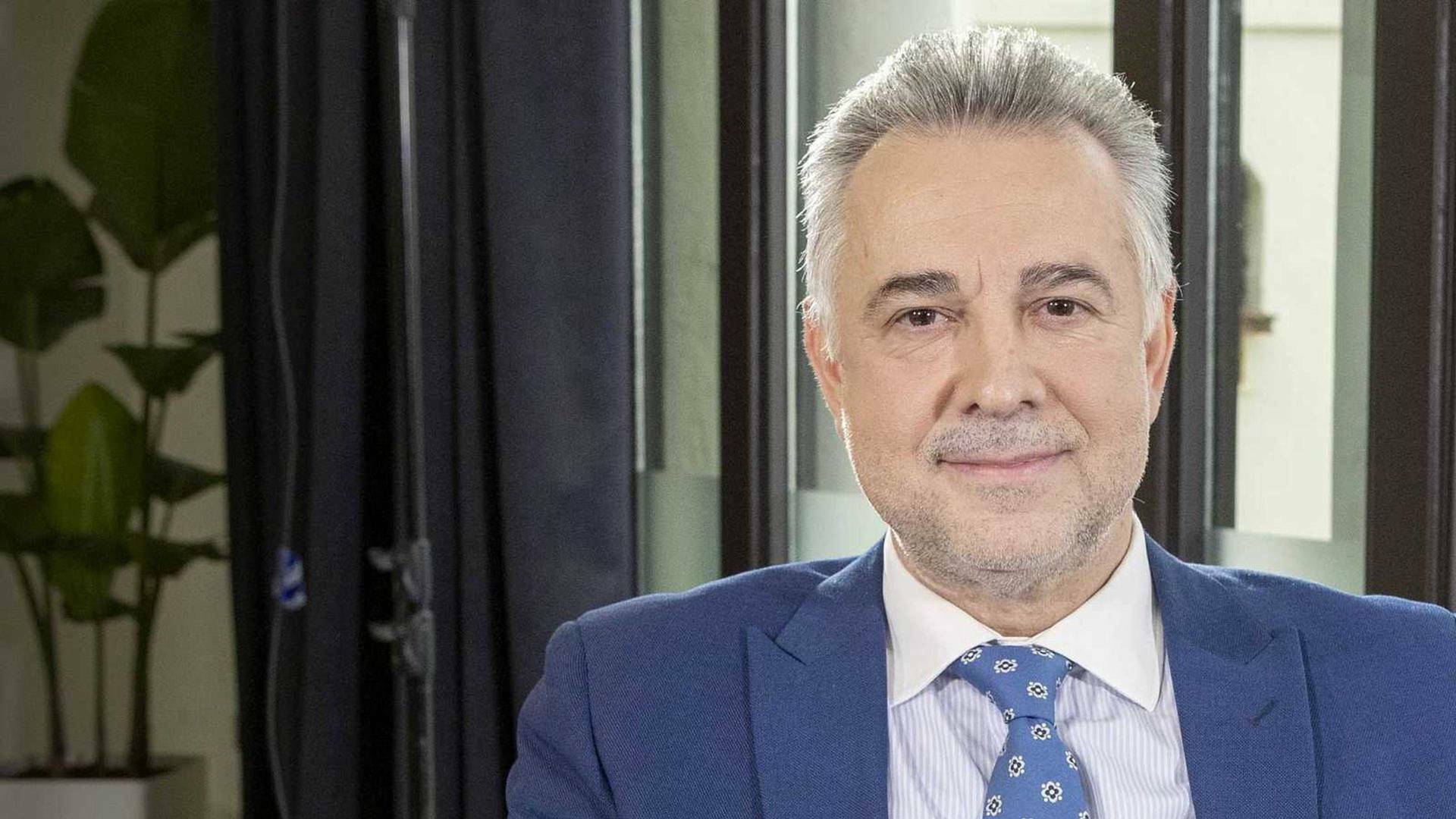 Plano general (T5): Jesús Álvarez